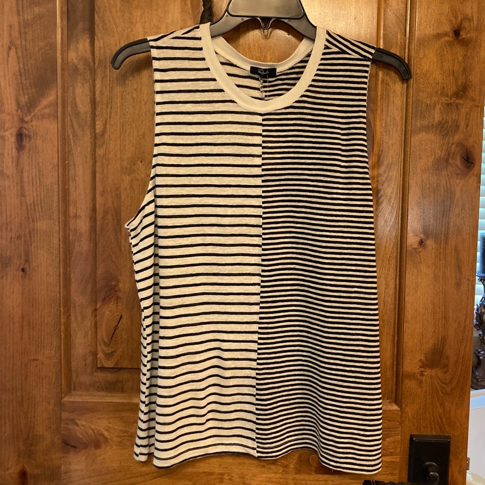 New NWT Rails The Split Tank Small